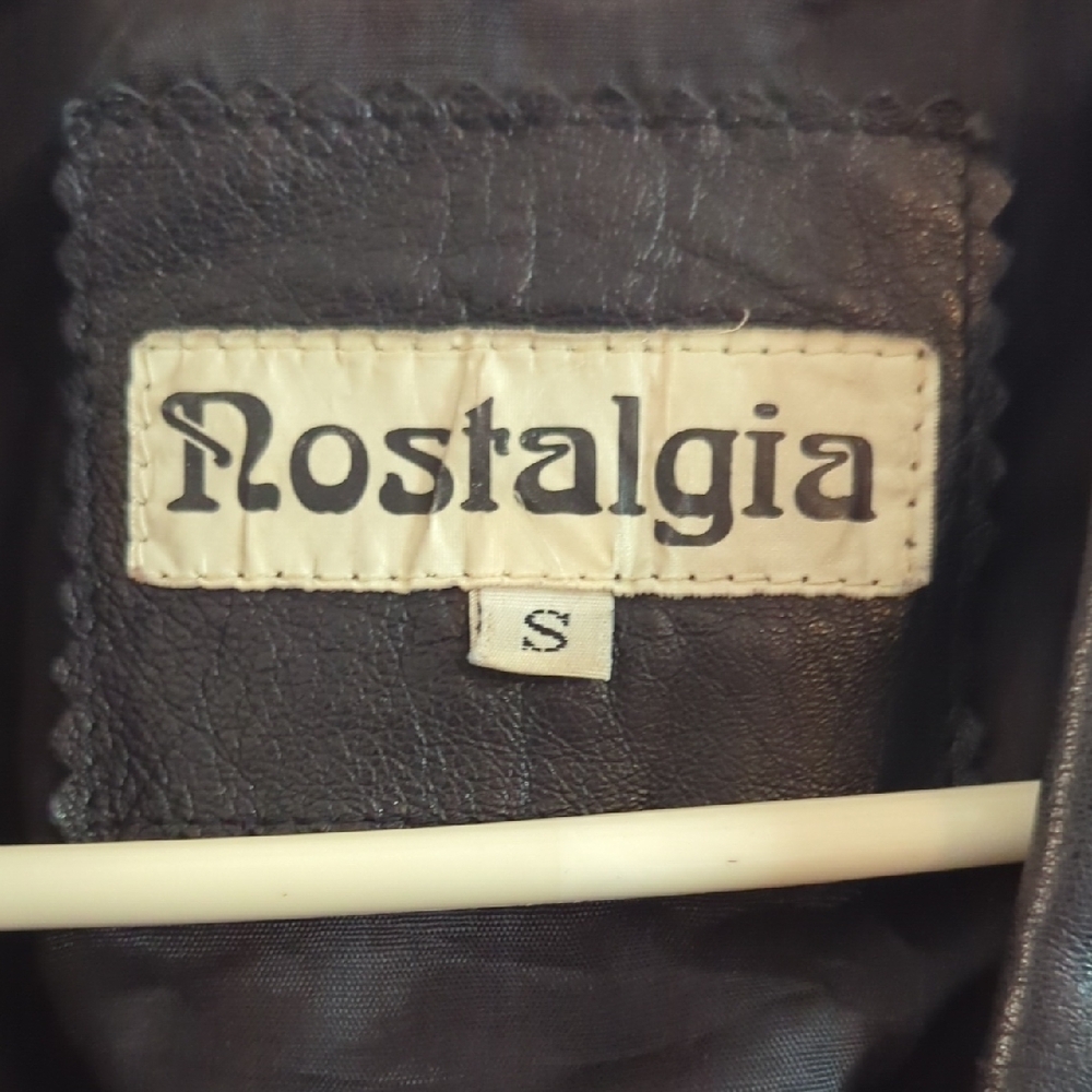Nostalgia Women's Black Leather Jacket Vintage - Picture 2 of 8